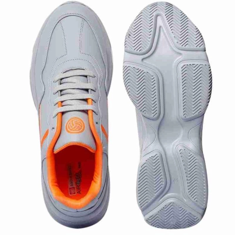 Luxury sneaker for men to style 