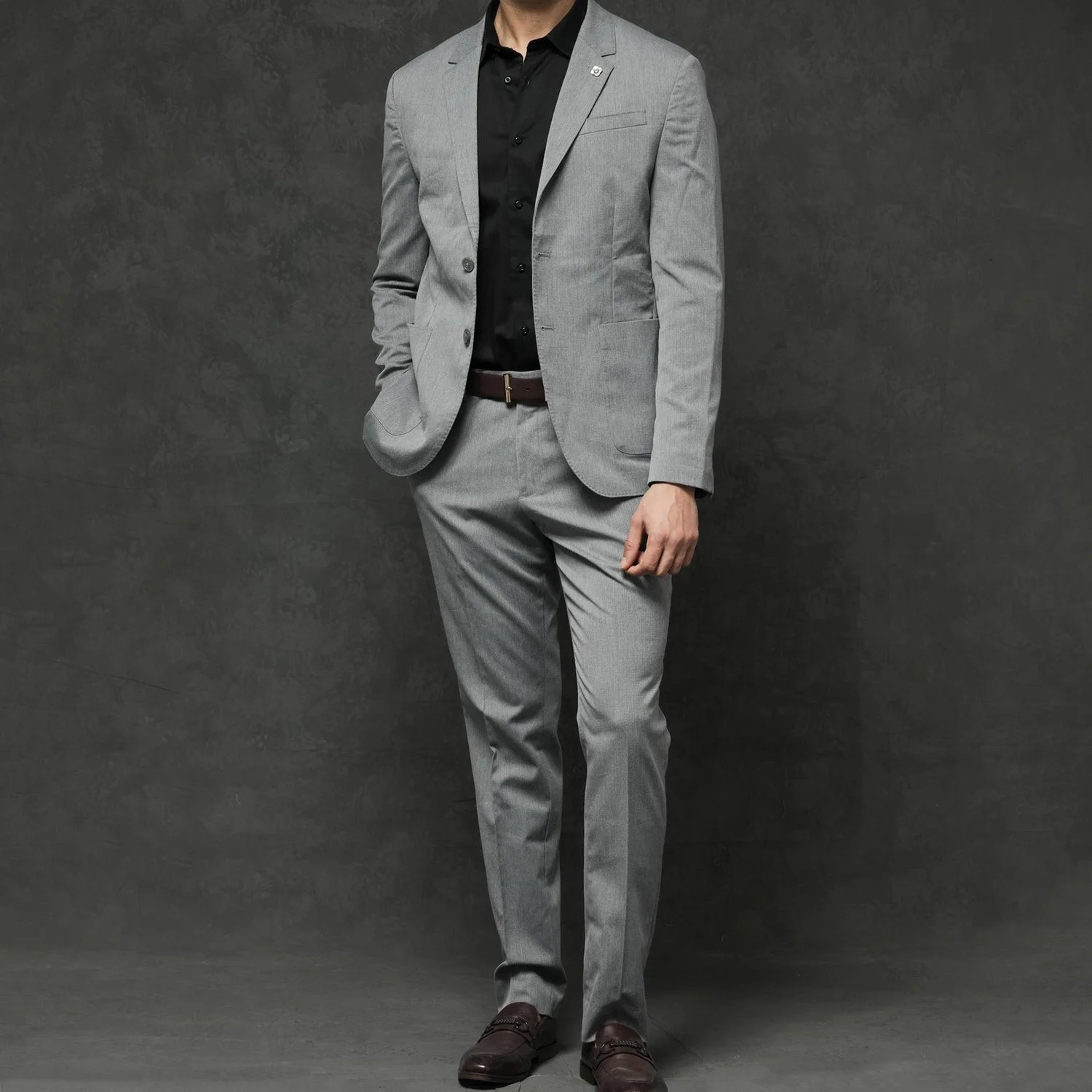 CLASSIC TEXTURED SUITGUILD STATEMENT - ZANZA - GREY — 2