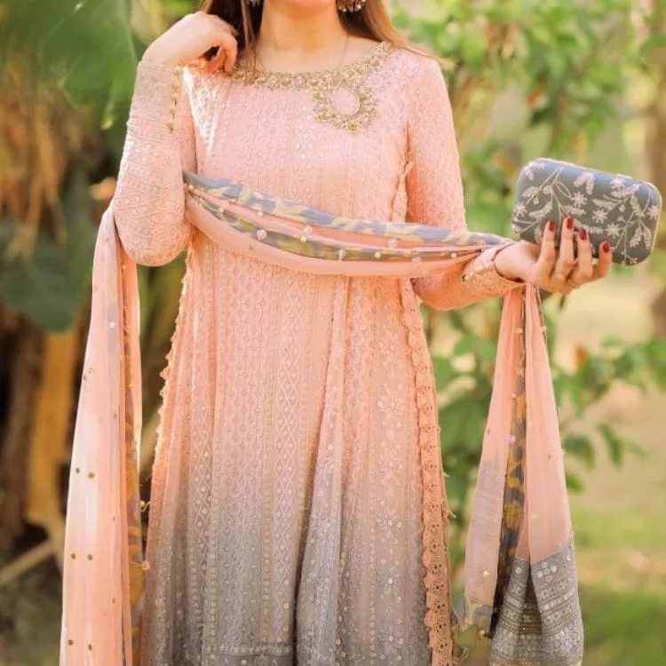 traditional wear — 2