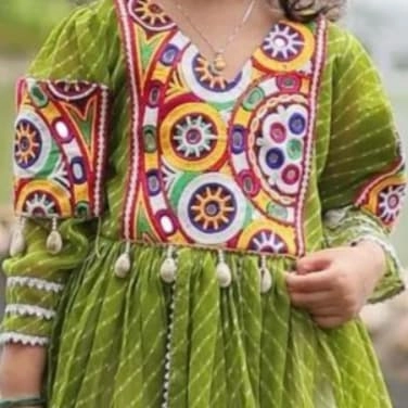 kids’ traditional ethnic dress — 2