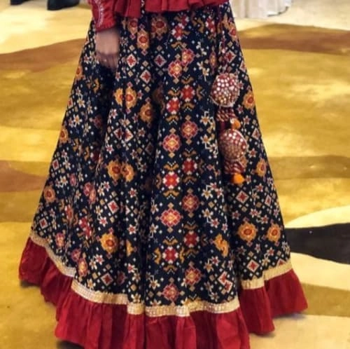 traditional lehenga choli set — 3