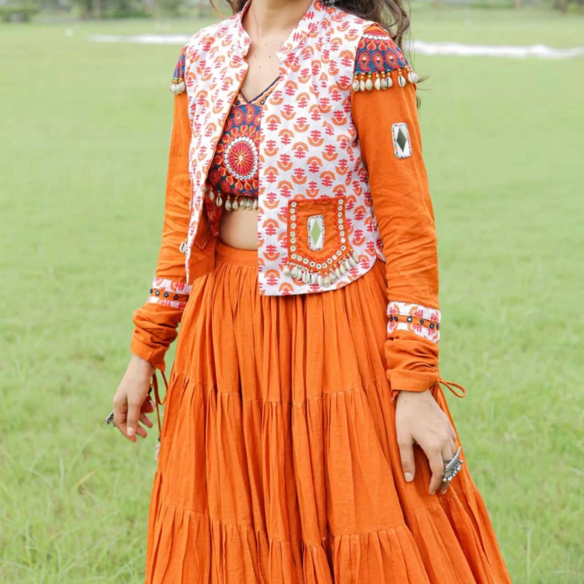 Traditional ethnic outfit — 2