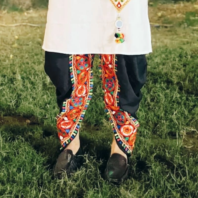 Traditional festival wear — 2