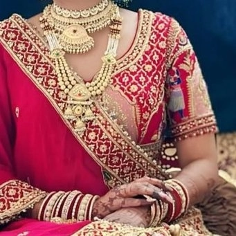 red bridal lehenga — 2