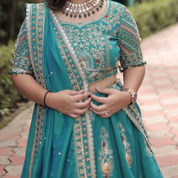 designer lehengha choli — 2