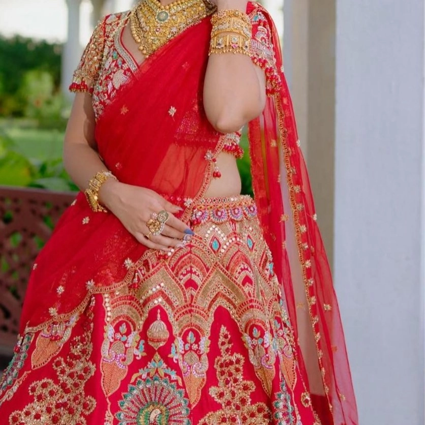red colour bridal chaniya choli — 3