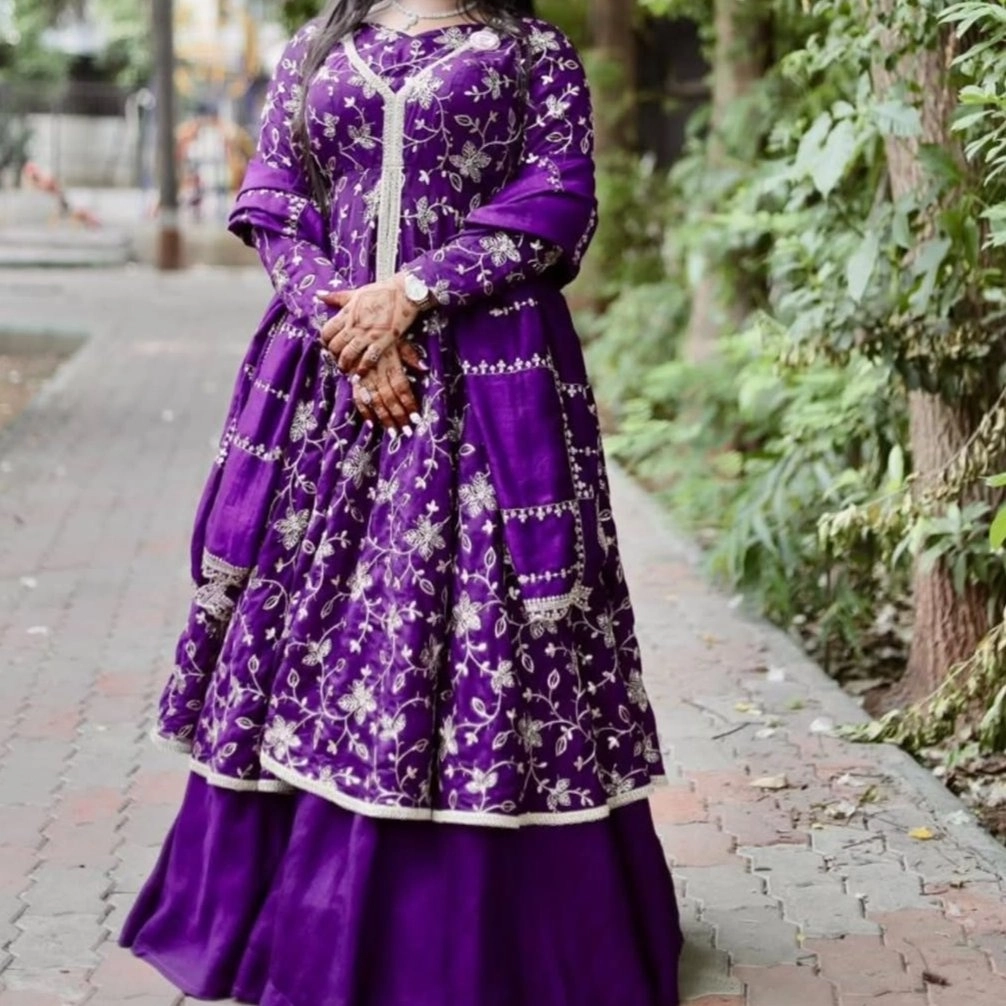 deep purpul coloured chaniya choli